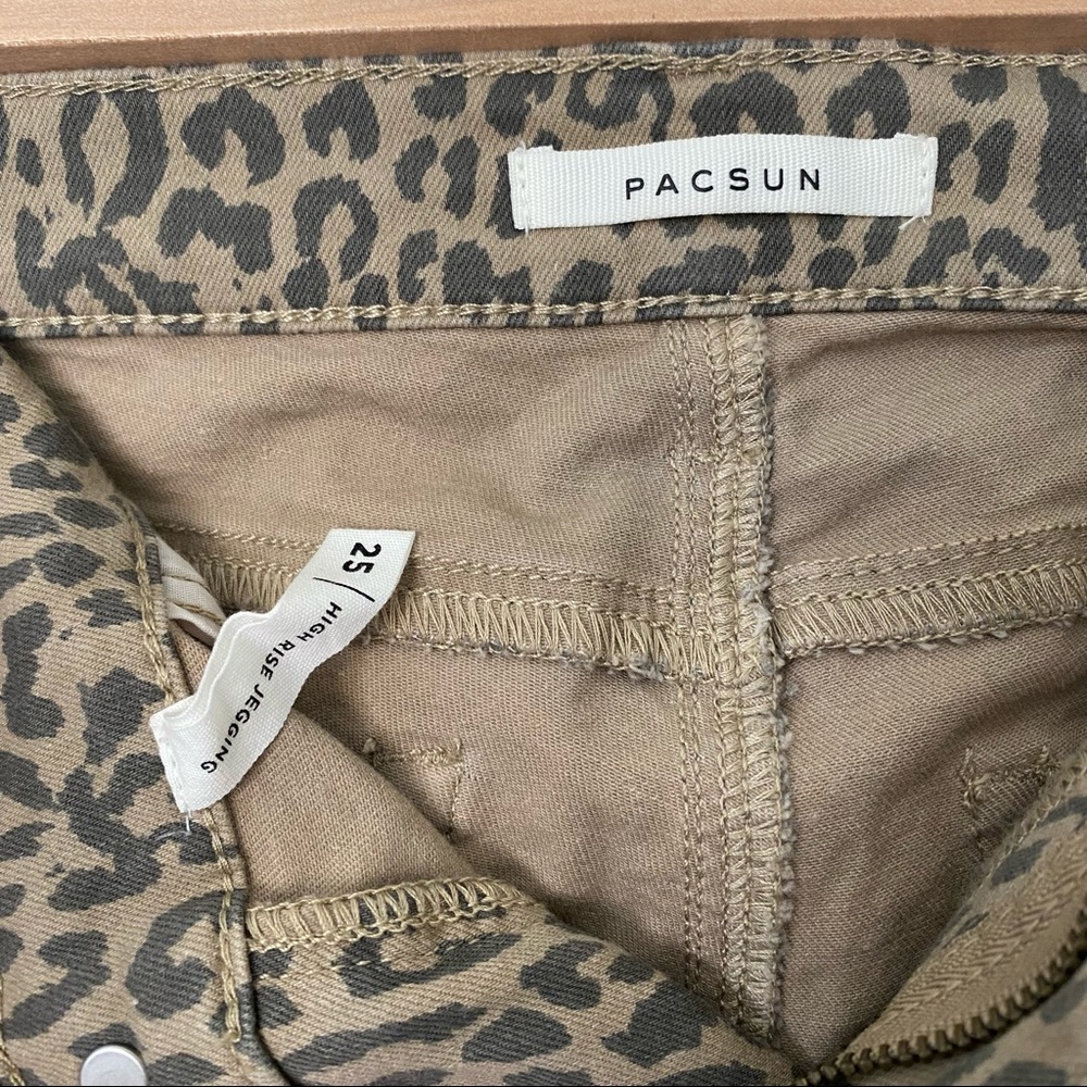 Pacsun High Rise Jegging, Size 25, Leopard Print